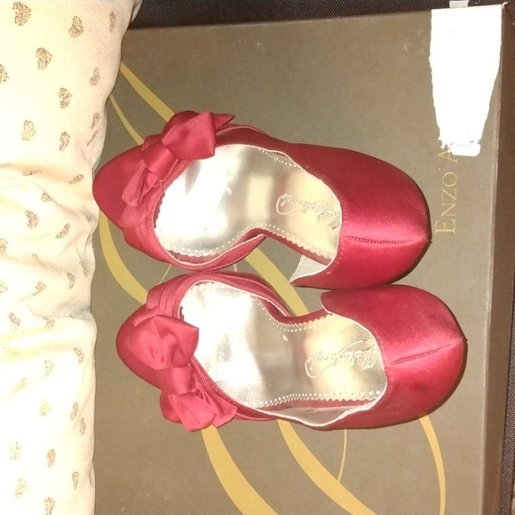 Michaelangelo women's red satin fabric heels sz 8.5 - Picture 14 of 17
